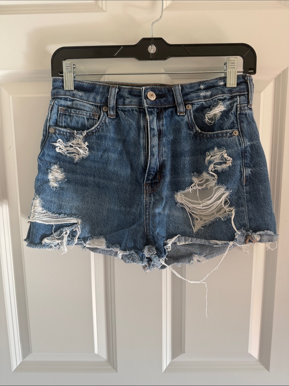 American Eagle Comfort Stretch Waistband Distressed High-Rise Denim Shorts SZ 4